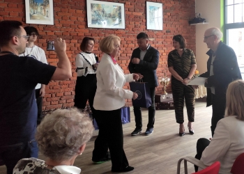 Konkurs artystyczny Senior w Mieście Splotów.
