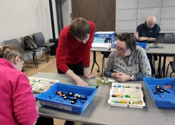 Zajęcia edukacyjne klocki LEGO.