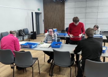 Zajęcia edukacyjne klocki LEGO.