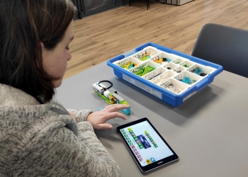 Zajęcia edukacyjne klocki LEGO.