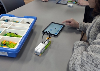Zajęcia edukacyjne klocki LEGO.
