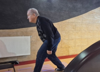 Gra w kręgle.