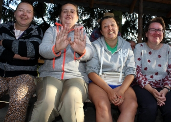 Wspólne zdjęcie uczestniczek spotkania.