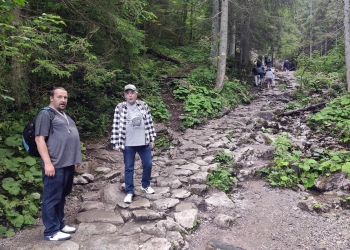 W drodze do Wodospadu Siklawica.